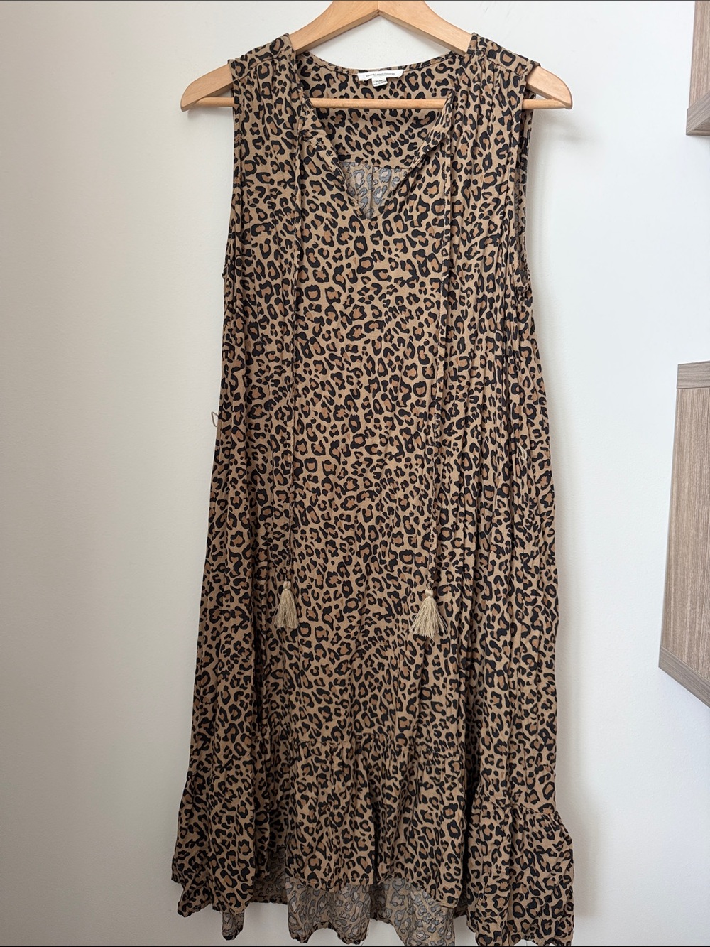 beachlunchlounge Leopard Print Midi Dress in Tan and Black